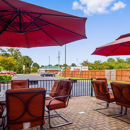 Best Western Plus Newport News Eksteriør billede