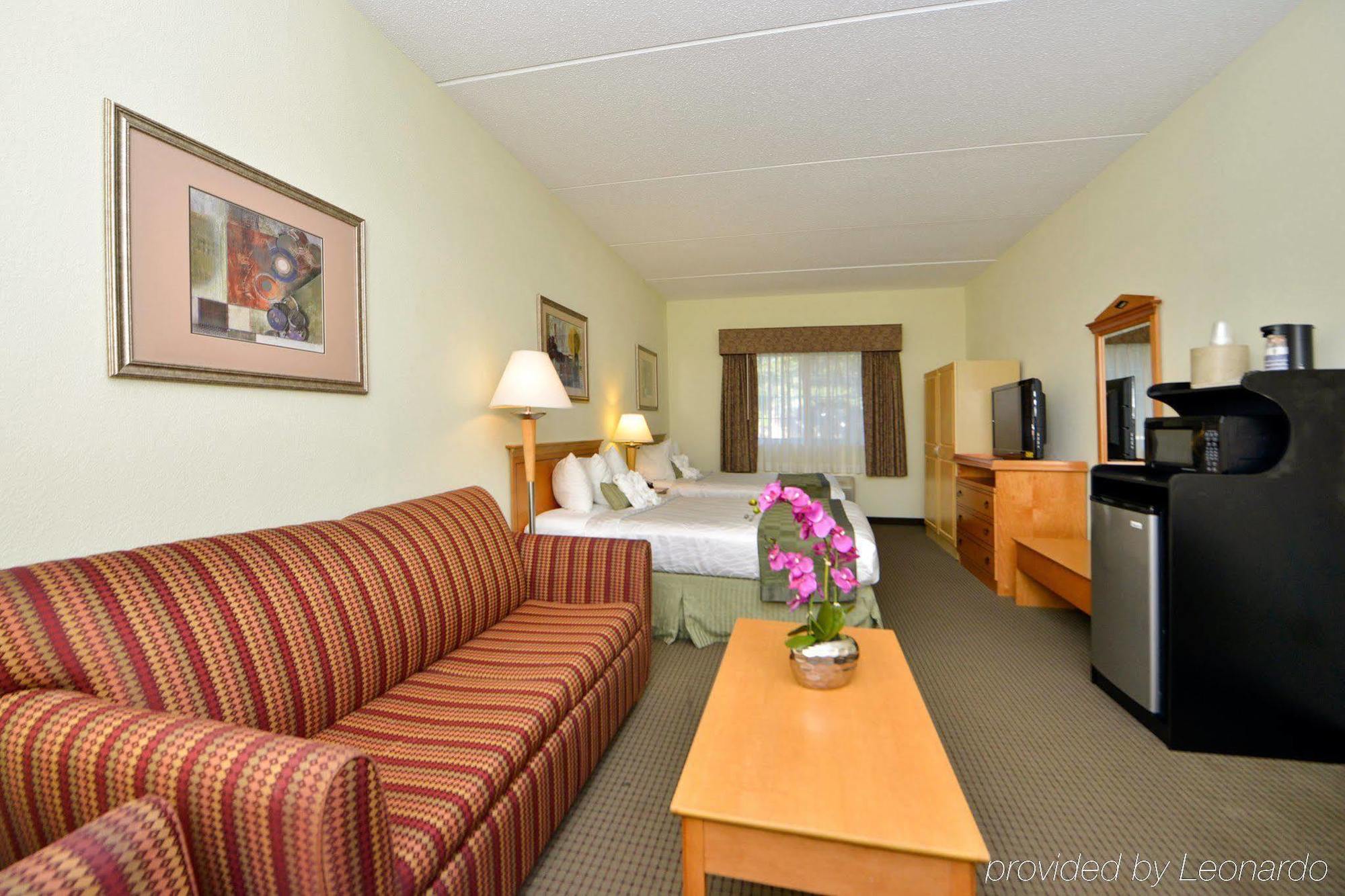 Best Western Plus Newport News Eksteriør billede