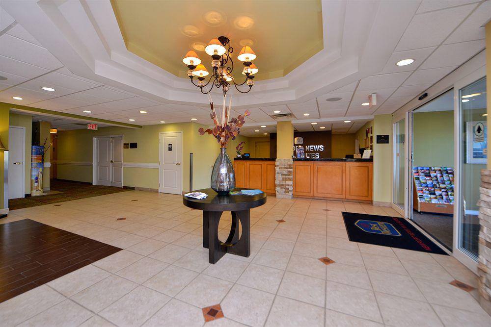Best Western Plus Newport News Eksteriør billede